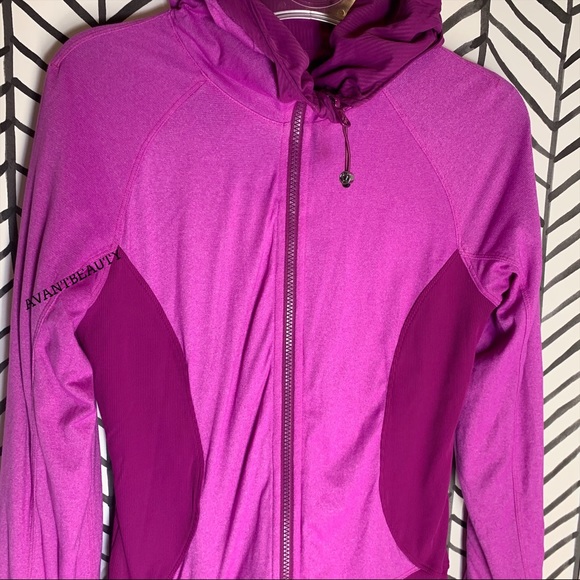 Lululemon in flux jacket reversible regal plum 8 - Picture 10 of 15